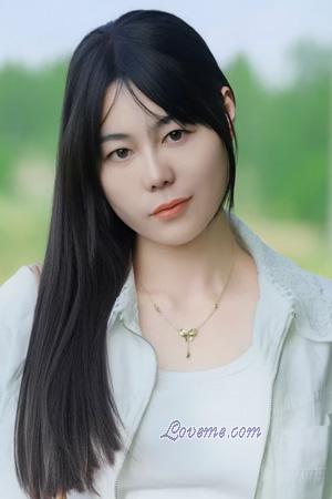228014 - Xueting Age: 35 - China